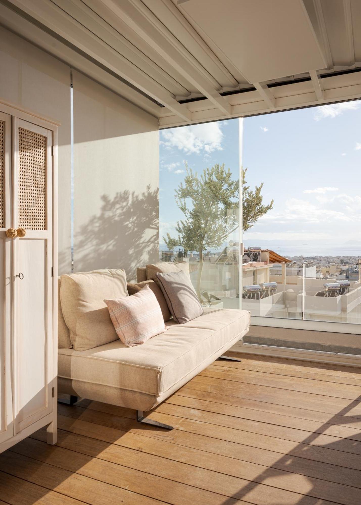 Glyfada Panoramic Penthouse * Athens