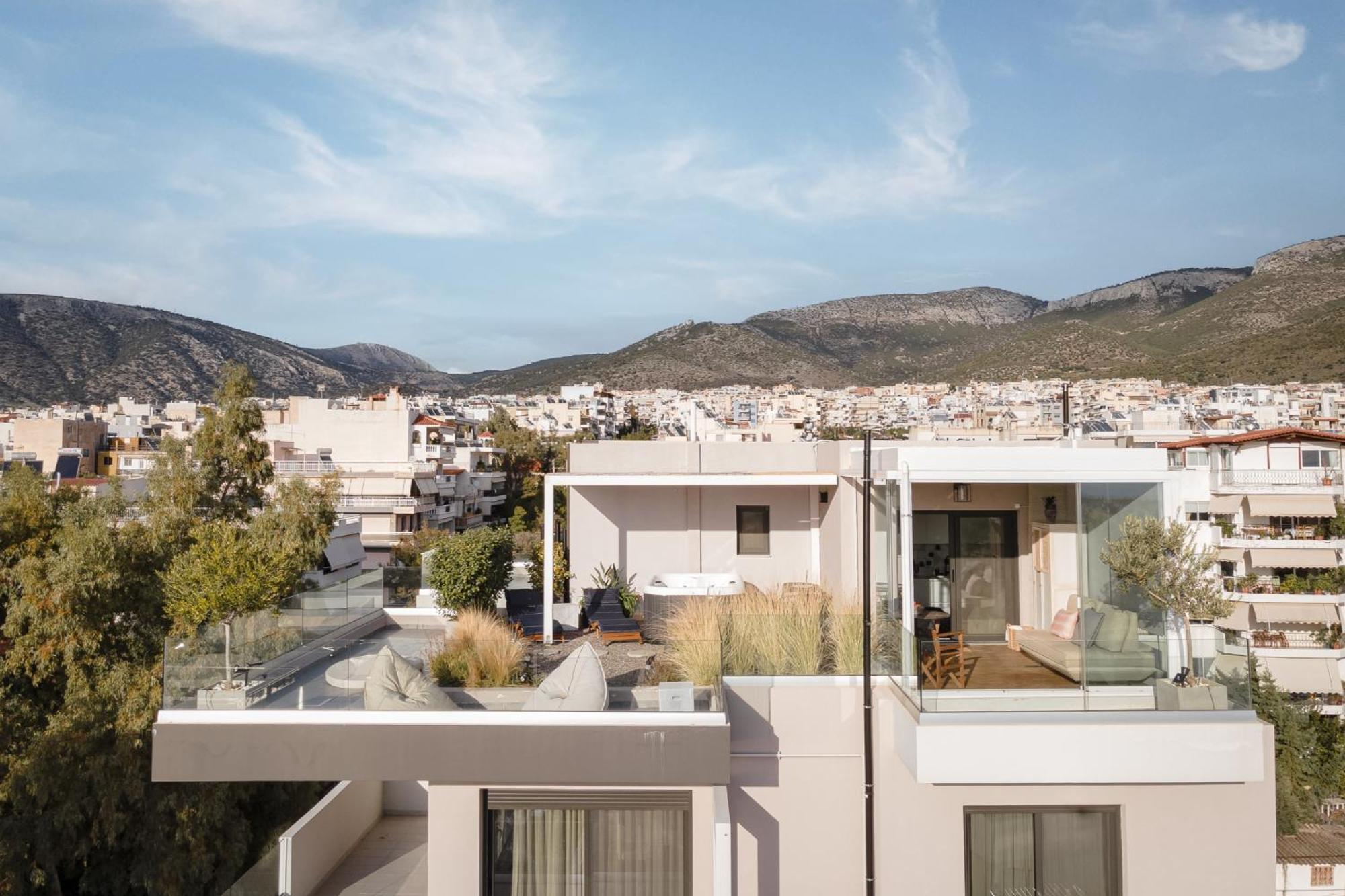 Glyfada Panoramic Penthouse Apartment *